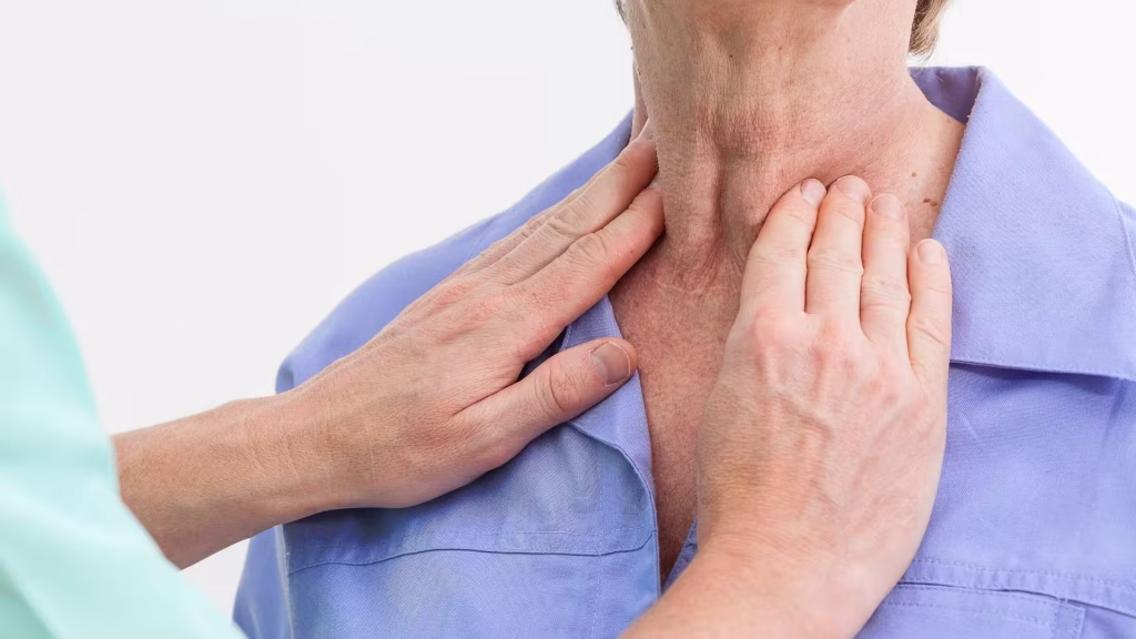 treating-thyroid-gland-disorder-by-endocrinologist-specialist-in-dubai